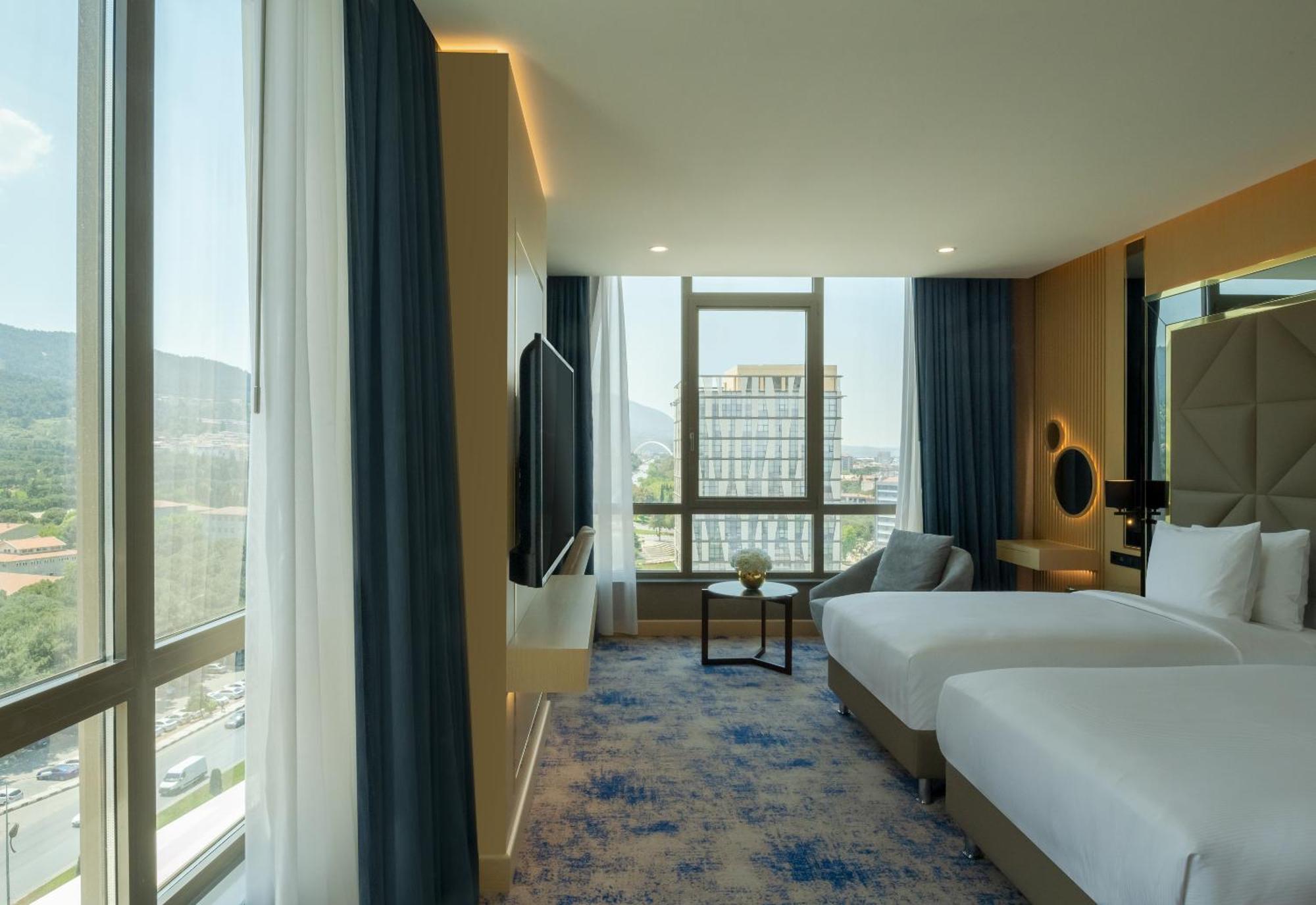 فندق Doubletree By Hilton مانيسا المظهر الخارجي الصورة
