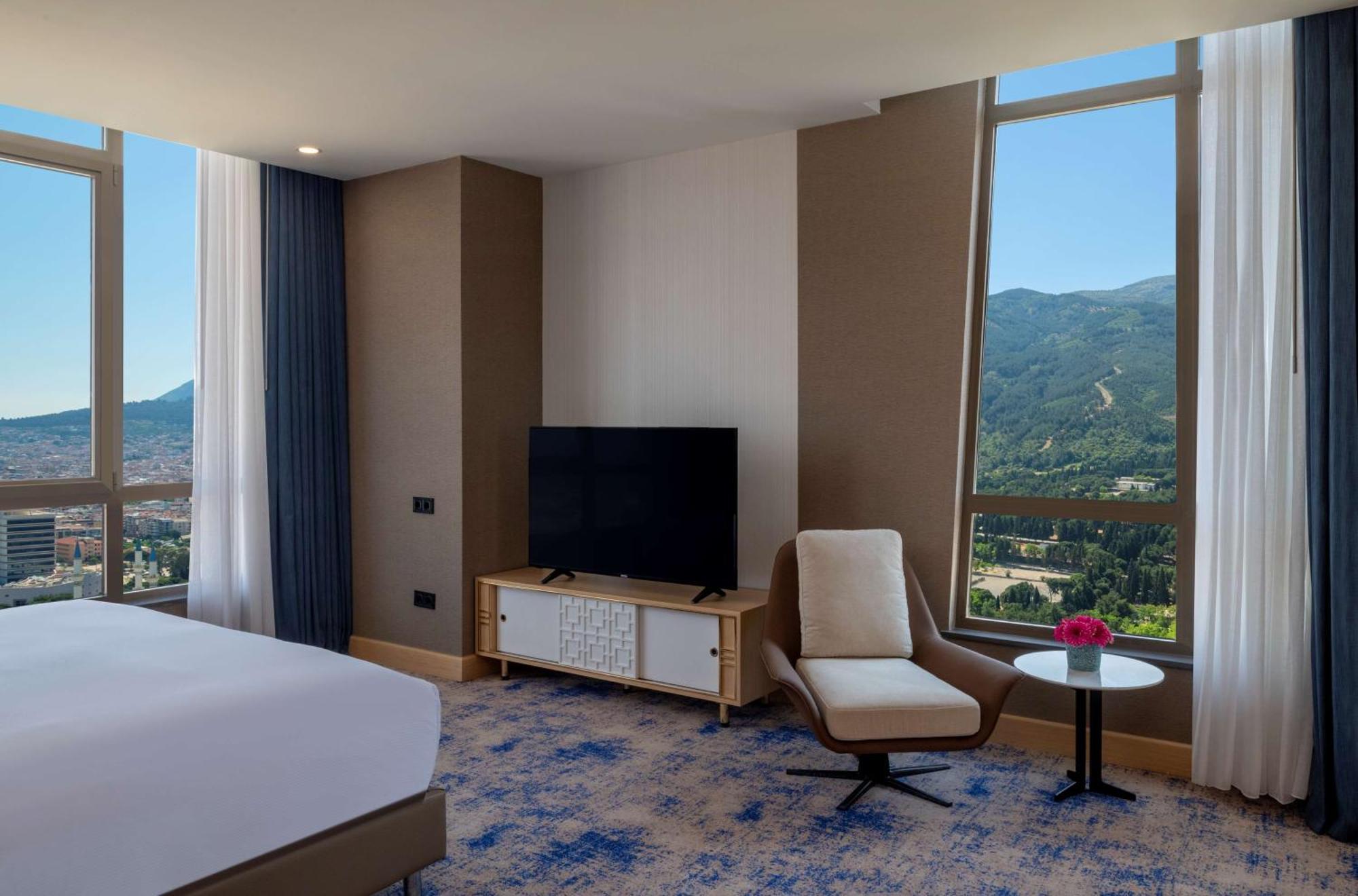 فندق Doubletree By Hilton مانيسا المظهر الخارجي الصورة