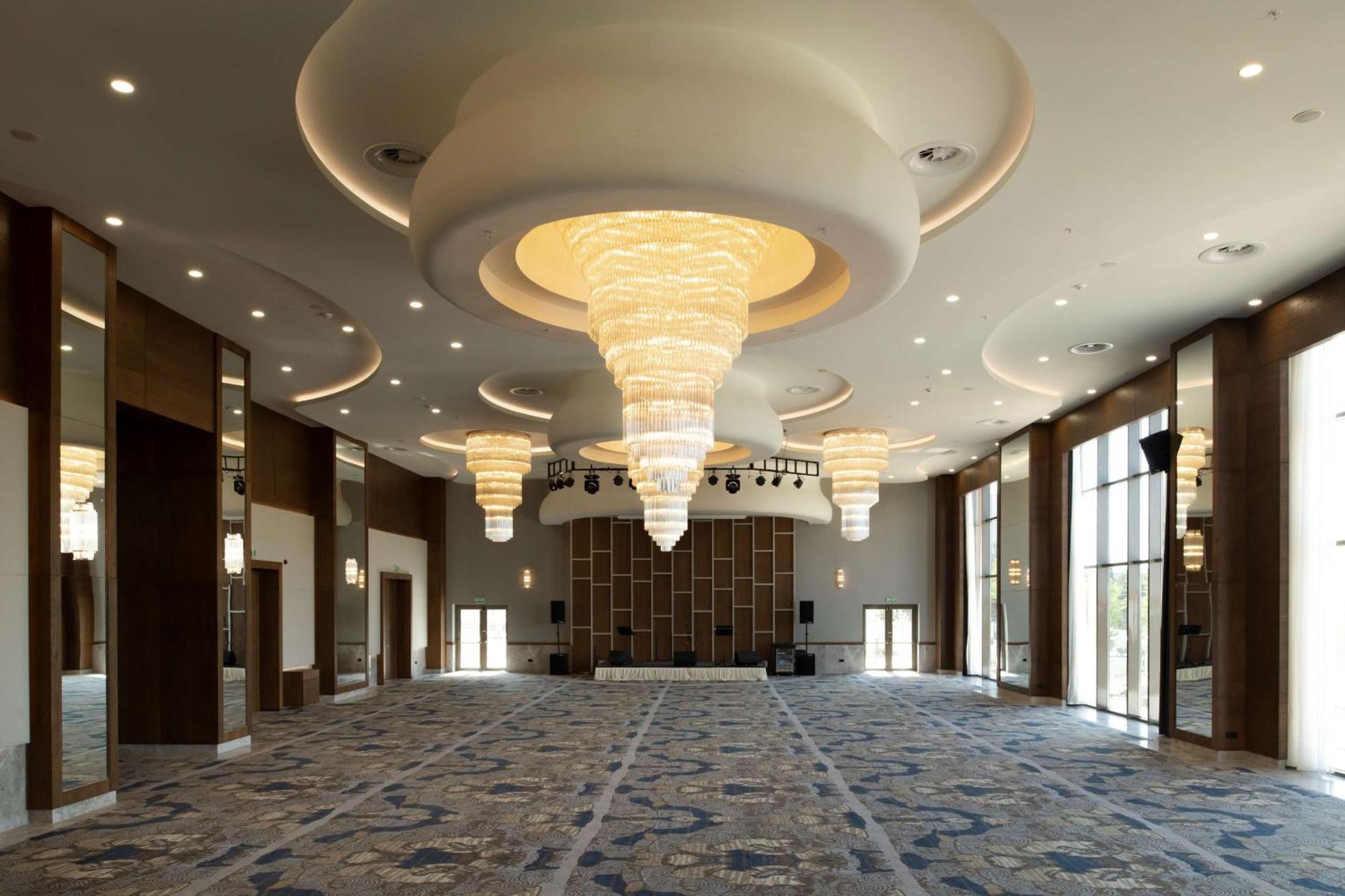 فندق Doubletree By Hilton مانيسا المظهر الخارجي الصورة