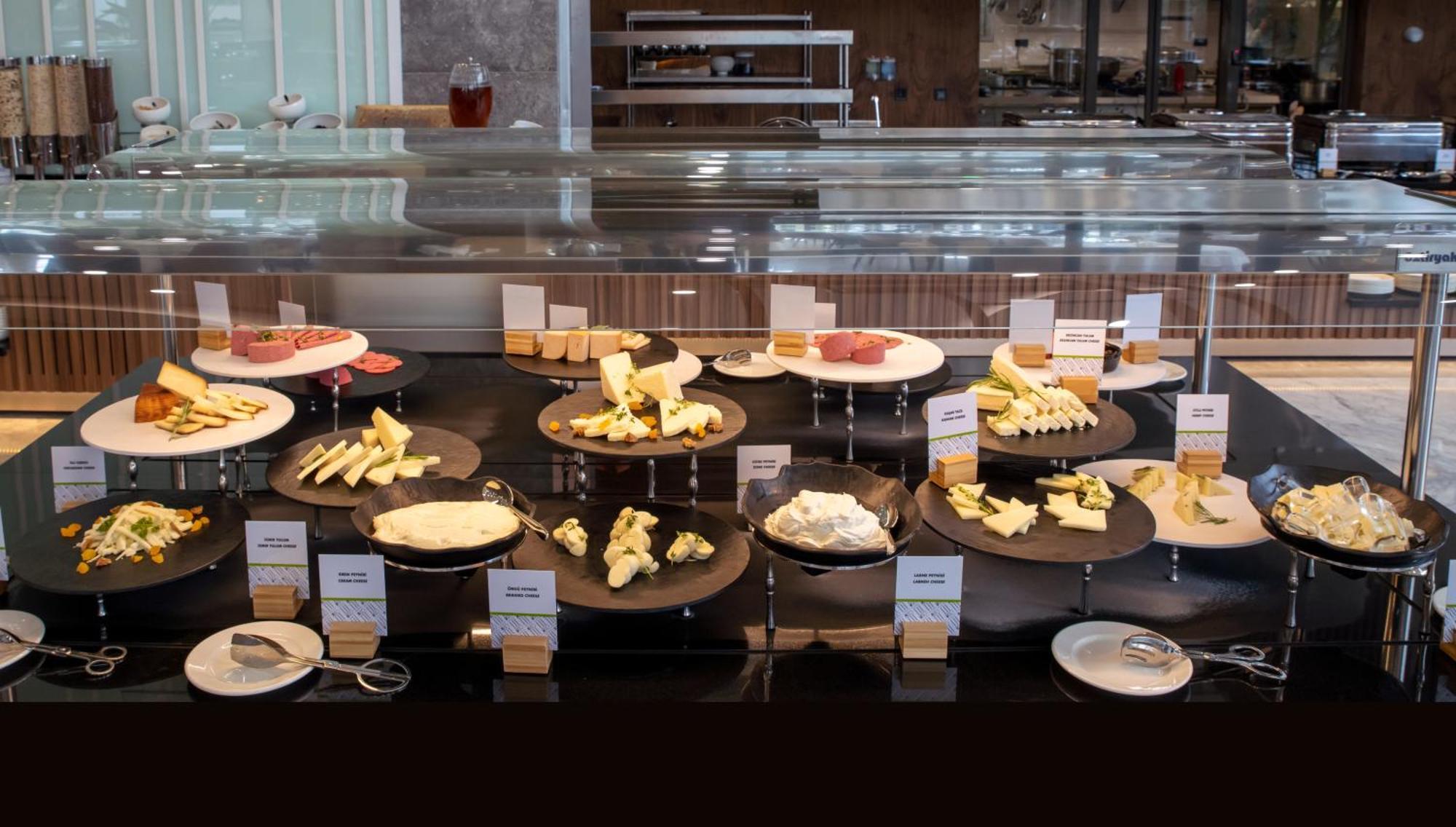 فندق Doubletree By Hilton مانيسا المظهر الخارجي الصورة