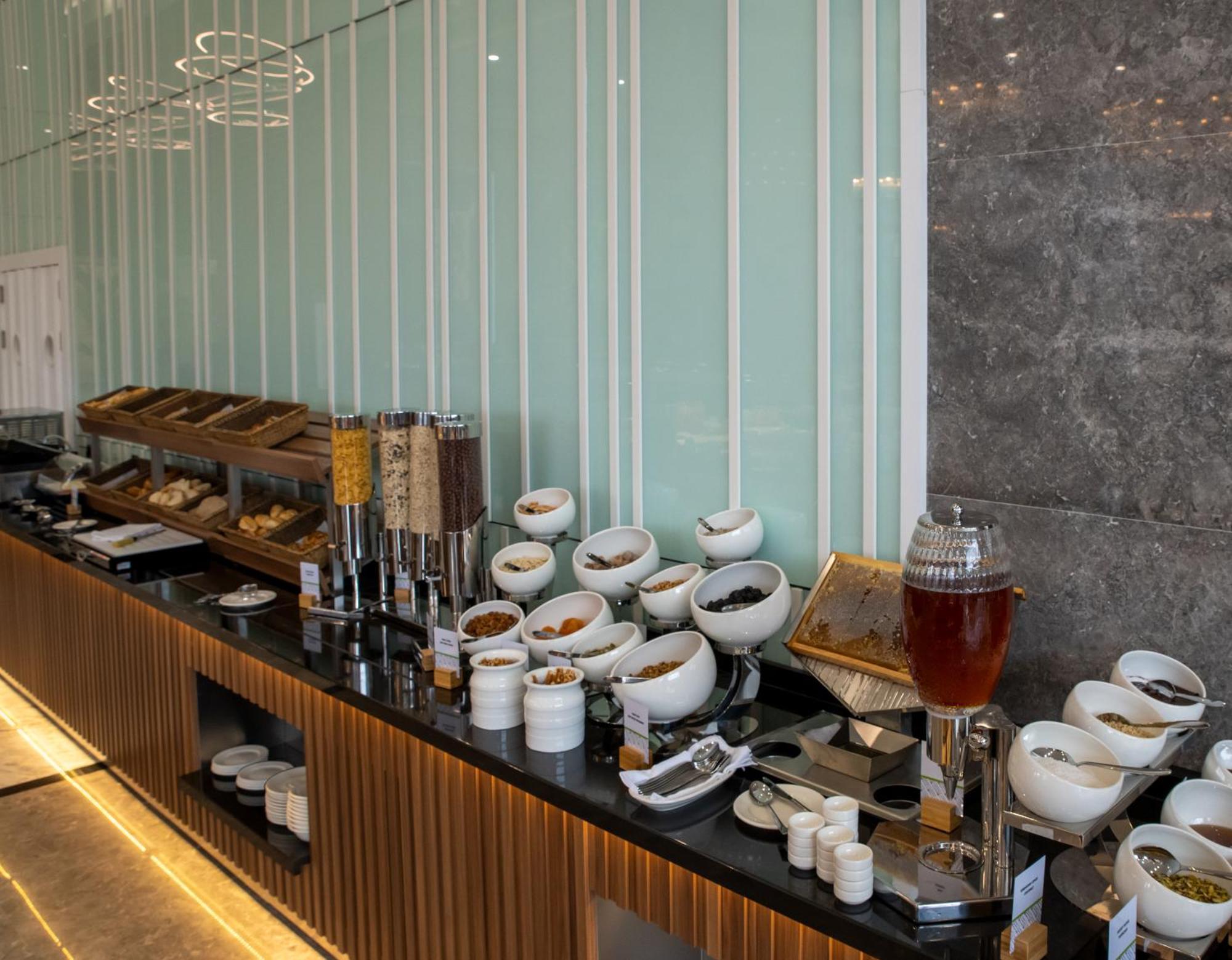 فندق Doubletree By Hilton مانيسا المظهر الخارجي الصورة